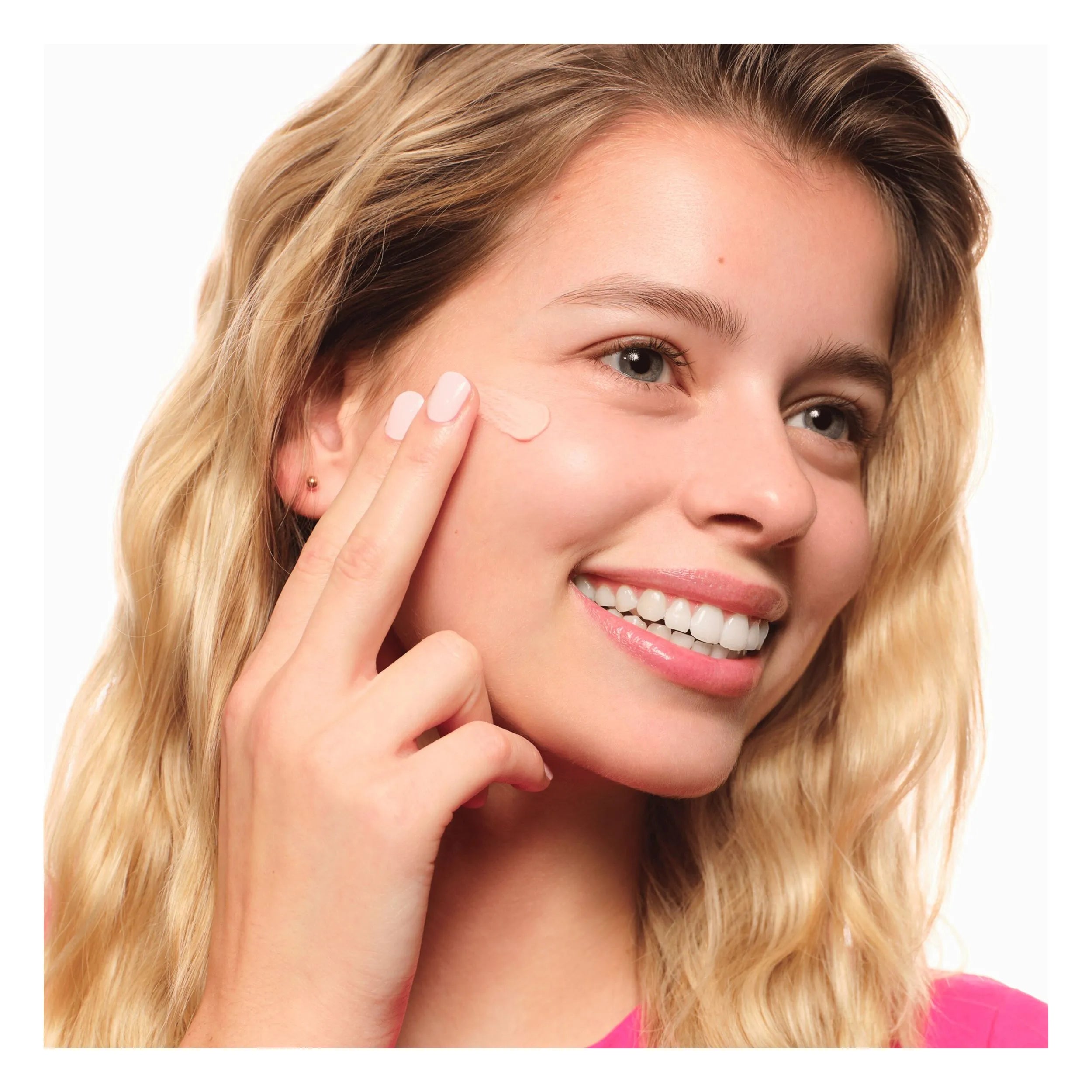Essence Silky Blur Poreless Primer With Niacinamide 30ml