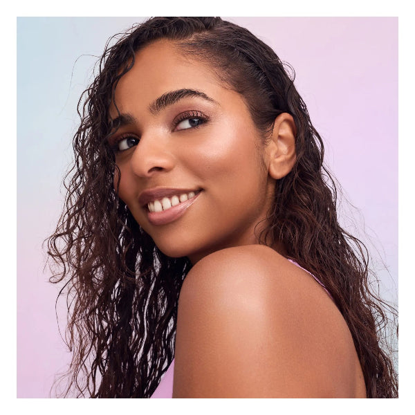 Essence Highlighter Disney The Little Mermaid  Balmy Glow Stick