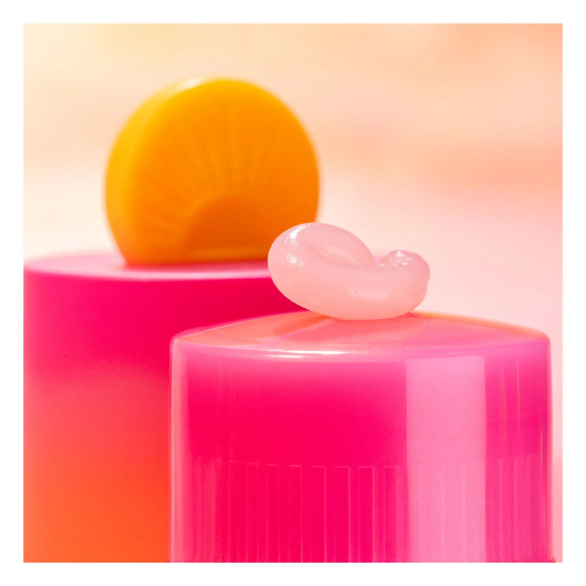 Essence The Lip-Smilin' Club Glycerin Lip Treatment