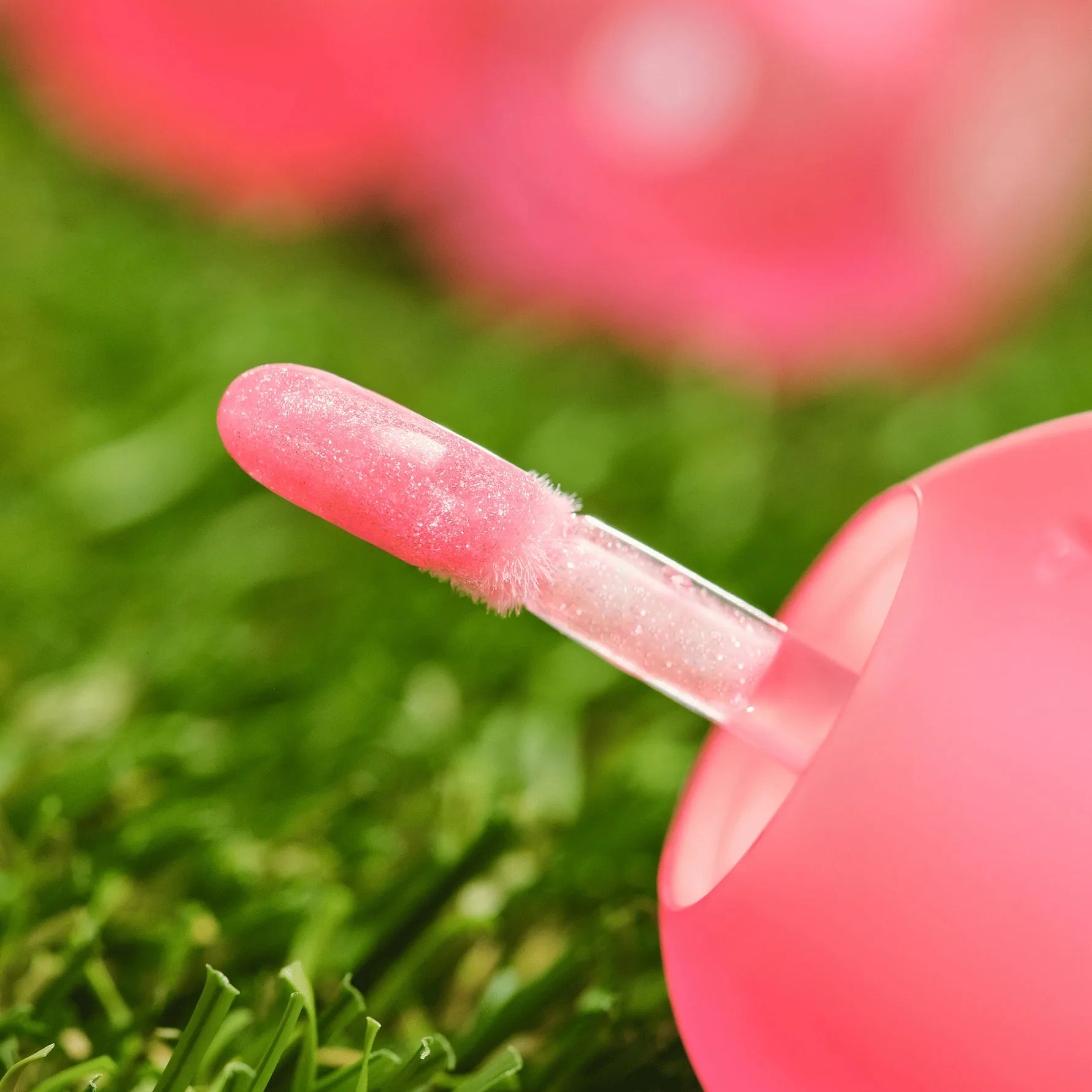 Essence Lipgloss Somebunny Like You 01 YouMake Me So Hoppy