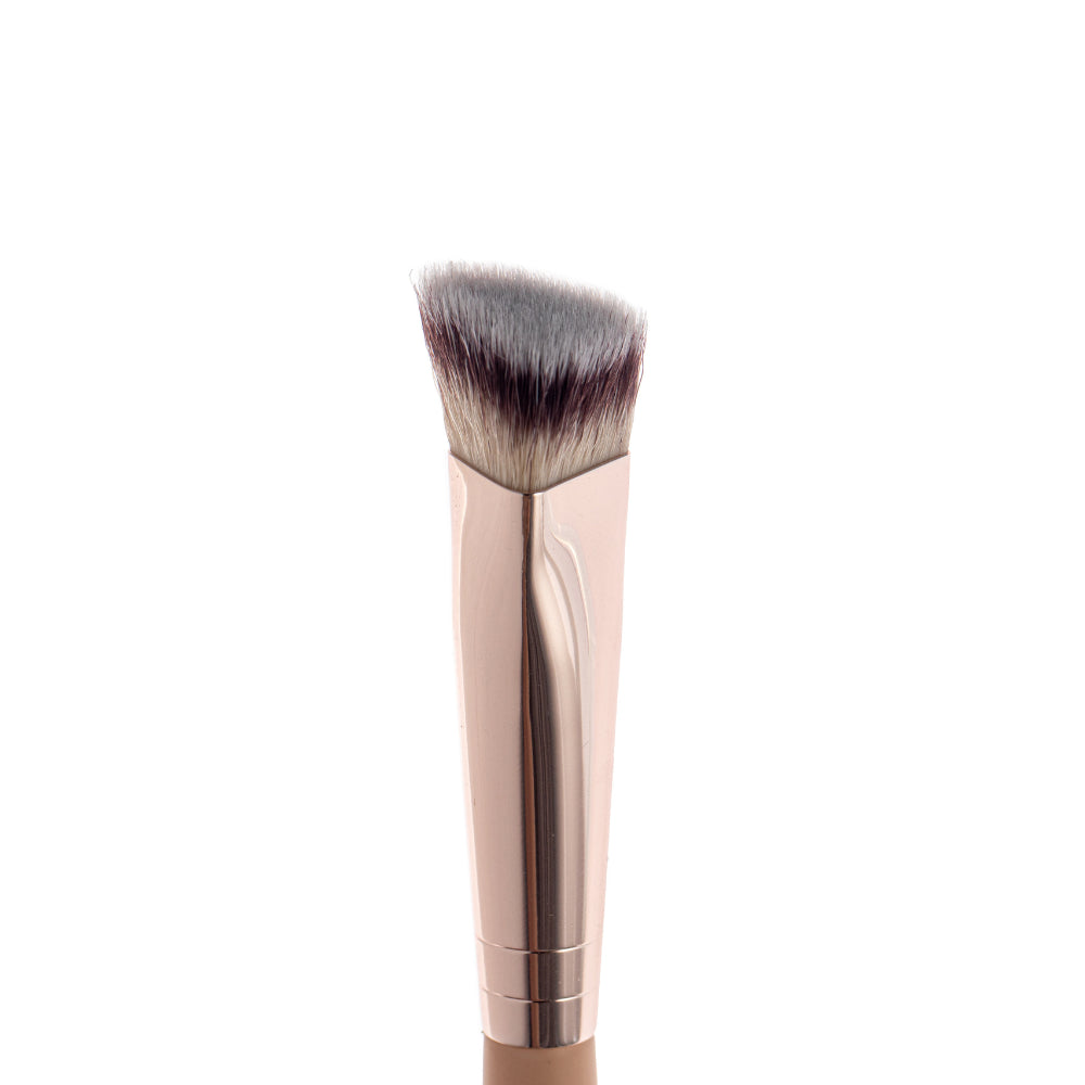 Neverti Angled Concealer Brush