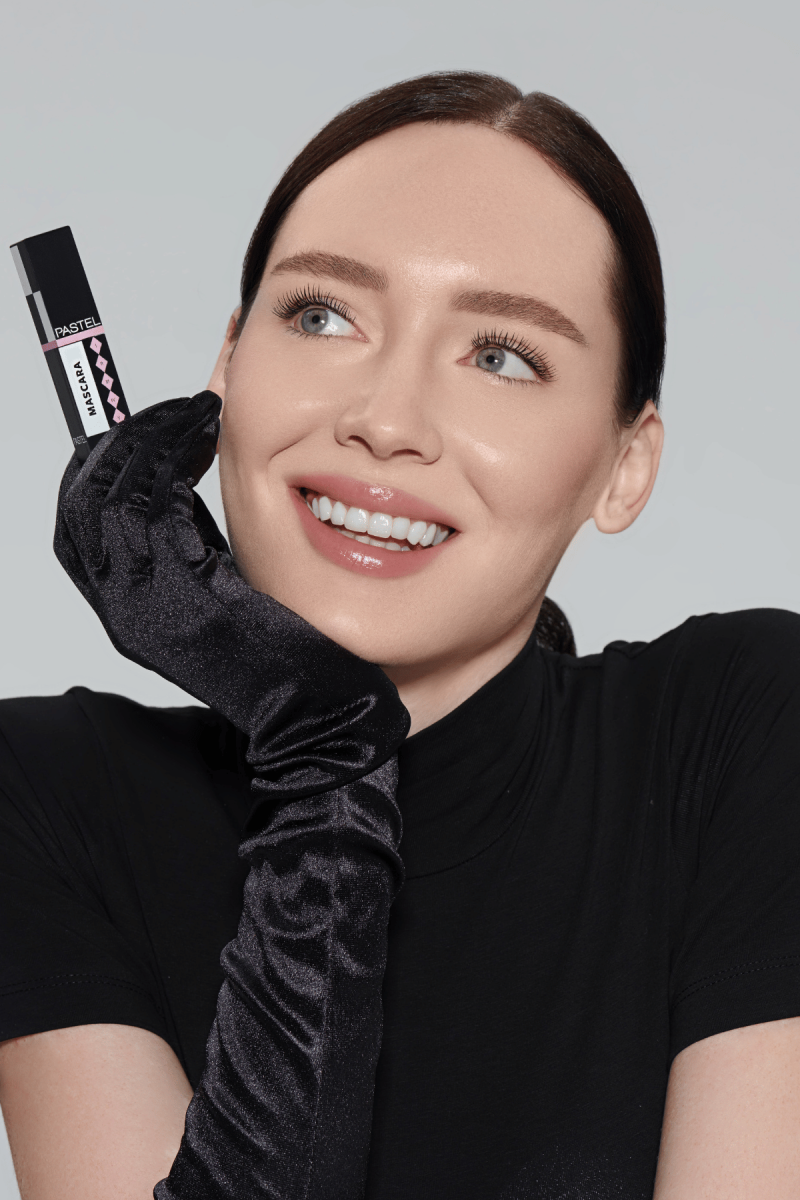 Pastel Queen Mascara