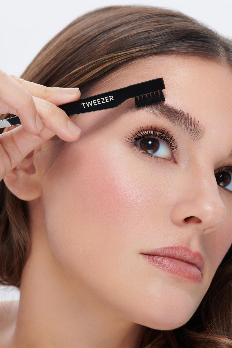 Pastel Single Tweezer Wıth Brush 09